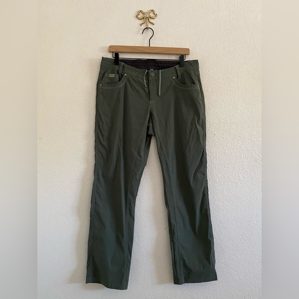 Kuhl Hiking Pants Women's Size 12 Reg Mid-Rise Straight Leg Green Outdoor